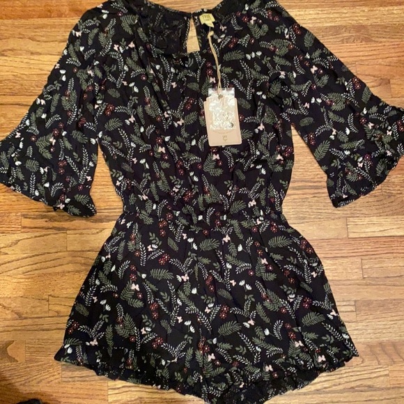 True Craft Pants - True Craft Romper Size Small NWT